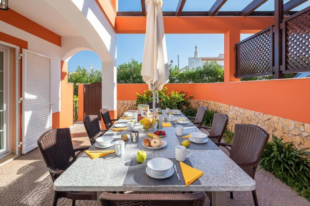 4 Bedrooom Private Ribeiro Ii With Pool, Garden, Wi-fi Villa